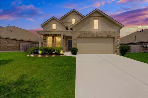 912 Breech Dr, Crosby, TX 77532
