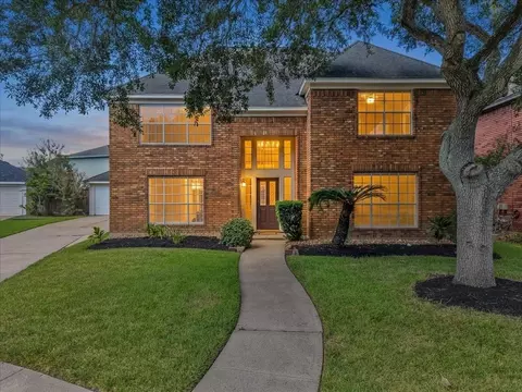 2108 Cherry Hills Dr, League City, TX 77573