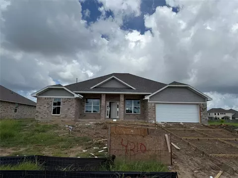 4210 Leslies Way, Dickinson, TX 77539