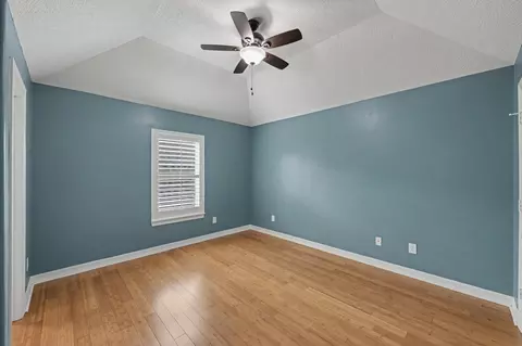 Bedroom - 18423 Bivens Bnd, Spring, TX 77379 photo 4 of 5