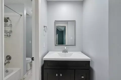 Bath - 18423 Bivens Bnd, Spring, TX 77379 photo 4 of 5