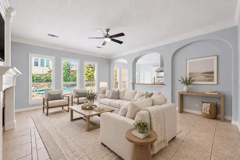Living - 18423 Bivens Bnd, Spring, TX 77379 photo 4 of 6