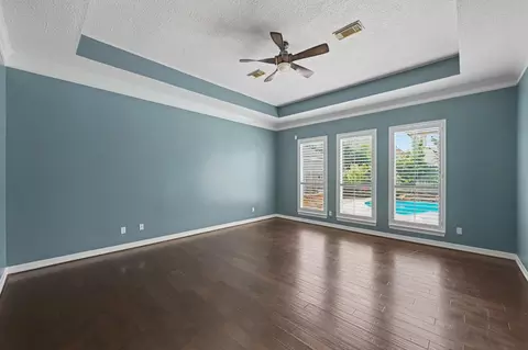 Living - 18423 Bivens Bnd, Spring, TX 77379 photo 6 of 6