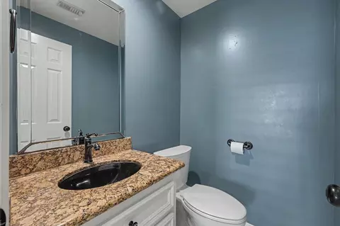 Bath - 18423 Bivens Bnd, Spring, TX 77379 photo 2 of 5