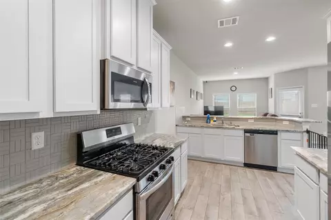 24716 Thornbluff Briar Trl, Huffman, TX 77336