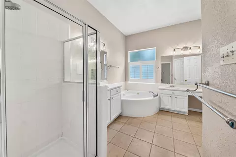 Bath - 1114 Bringewood Chase Dr, Spring, TX 77379 photo 1 of 4