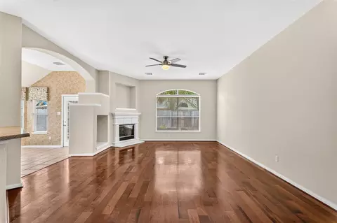 Living - 1114 Bringewood Chase Dr, Spring, TX 77379 photo 1 of 4