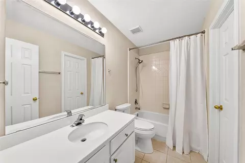 Bath - 1114 Bringewood Chase Dr, Spring, TX 77379 photo 4 of 4