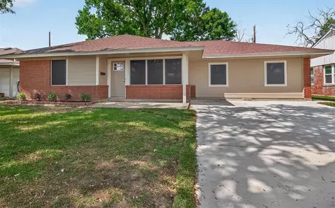 1312 Leneva Ln, Pasadena, TX 77502