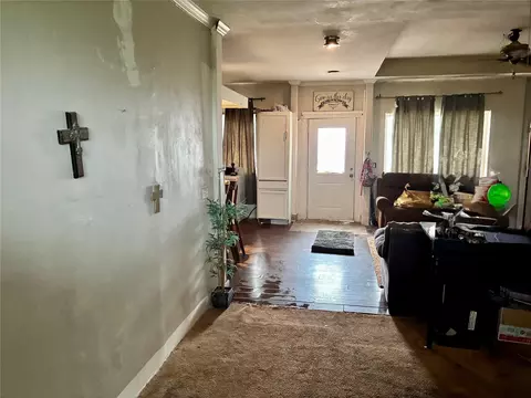 182 County Rd 2665 Rd, Devine, TX 78016 photo 2