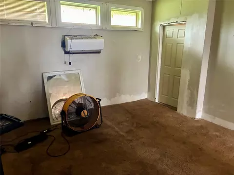 182 County Rd 2665 Rd, Devine, TX 78016 photo 6