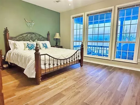 Bedroom - 111 7th Ave, Onalaska, TX 77360 photo 2 of 6