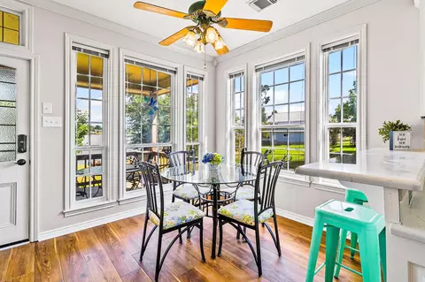 Dining - 111 7th Ave, Onalaska, TX 77360 photo 3 of 3
