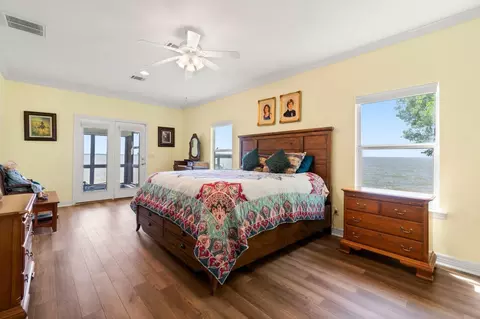 Bedroom - 111 7th Ave, Onalaska, TX 77360 photo 4 of 6