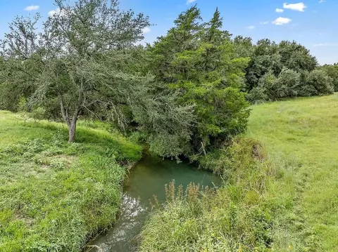 4811 Farm To Market Road 155, Weimar, TX 78962 photo 1