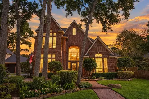 14210 Championship Ln, Houston, TX 77069