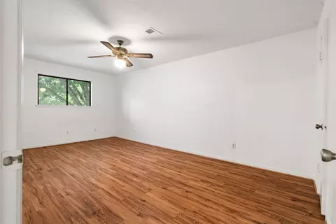 Bedroom - 6403 Willow Pine Dr, Spring, TX 77379 photo 2 of 4