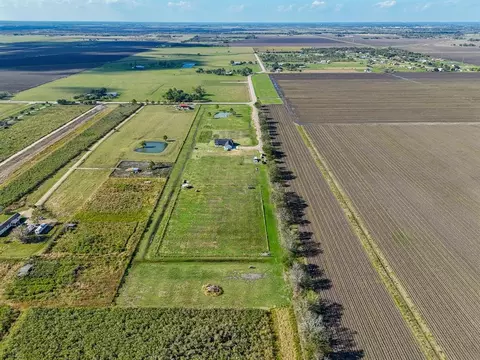 View/Area - 15007 Barak Rd, Guy, TX 77444 photo 2 of 3