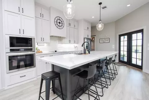 Kitchen - 15007 Barak Rd, Guy, TX 77444 photo 1 of 3