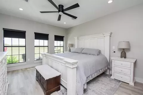 Bedroom - 15007 Barak Rd, Guy, TX 77444 photo 1 of 4