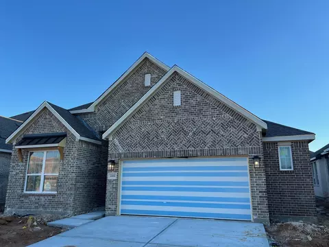 2402 Garden Arbor, Tomball, TX 77375