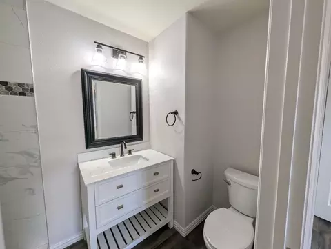 Bath - 25614 Crisp Spring Ln, Spring, TX 77373 photo 9 of 9