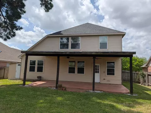 Exterior - 25614 Crisp Spring Ln, Spring, TX 77373 photo 4 of 6