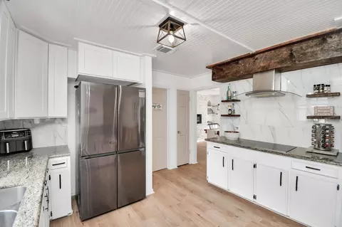 Kitchen - 7502 Ralick Ct, Spring, TX 77379 photo 2 of 6