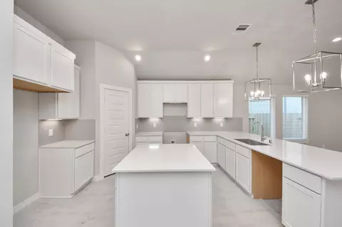 Kitchen - 24615 Broad Park Ct, Spring, TX 77373 photo 1 of 6
