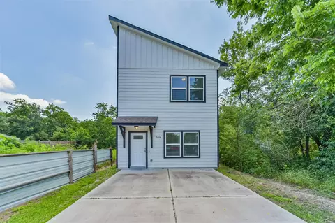 5604 Eastland St, Houston, TX 77028