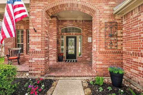 2303 Crescent Water, Rosenberg, TX 77471