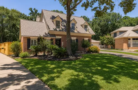 5102 Natural Bridge Dr, Kingwood, TX 77345