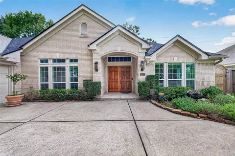 1438 Forest Home Dr, Houston, TX 77077