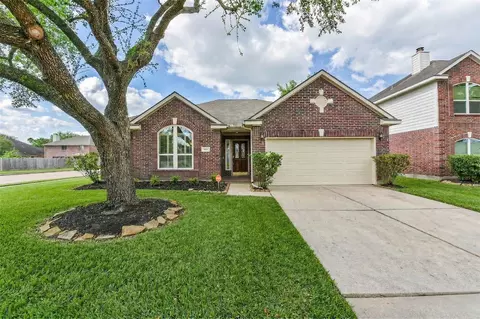 3603 Chatwood Dr, Pearland, TX 77584