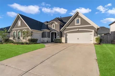 1014 Lakemont Bend Ln, Pinehurst, TX 77362