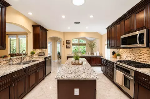 21123 Dover Park Ln, Katy, TX 77450