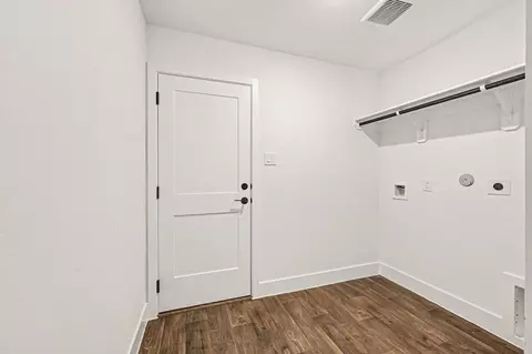 9 Keystone Ct, Angleton, TX 77515 photo 18