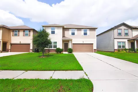1053 Water Oak Ln, Brookshire, TX 77423