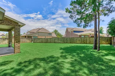 Exterior - 4043 Steep Woods Dr, Spring, TX 77386 photo 7 of 9