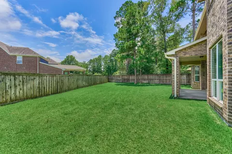 Exterior - 4043 Steep Woods Dr, Spring, TX 77386 photo 8 of 9