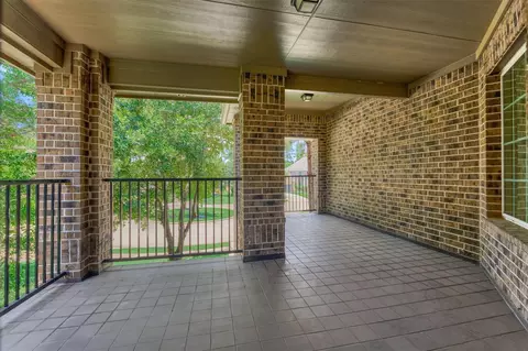 Exterior - 4043 Steep Woods Dr, Spring, TX 77386 photo 3 of 9