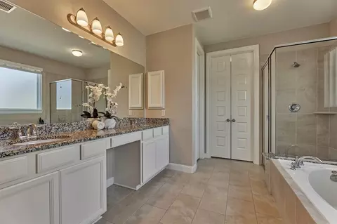 Bath - 4043 Steep Woods Dr, Spring, TX 77386 photo 1 of 5
