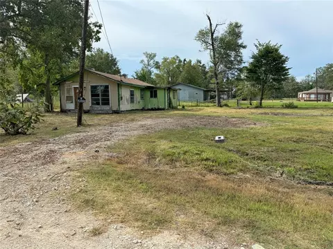 244 Twelfth St, Onalaska, TX 77360 photo 1