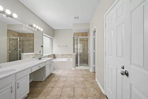 Bath - 24927 Corbin Gate Dr, Spring, TX 77389 photo 2 of 4
