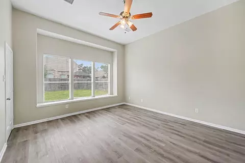 Living - 24927 Corbin Gate Dr, Spring, TX 77389 photo 4 of 5