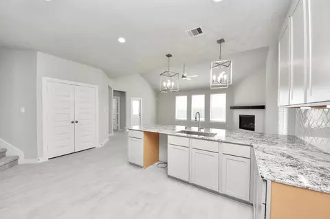 Entry Way - 24602 Broad Park Ct, Spring, TX 77373 photo 1 of 2