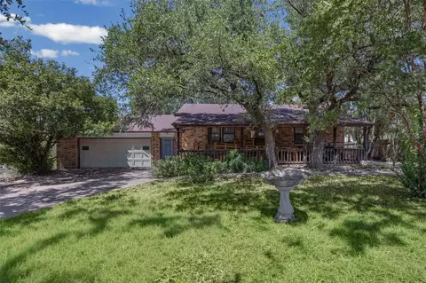 20604 Dawn Dr, Lago Vista, TX 78645