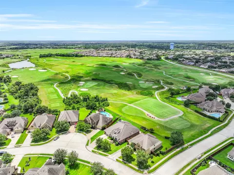 2614 Holbrook Springs Ln, League City, TX 77573