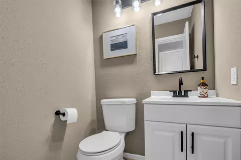 Bath - 9415 Towerstone Dr, Spring, TX 77379 photo 1 of 6