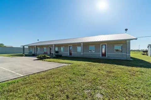 6500 S Fm 565 Rd, Cove, TX 77523